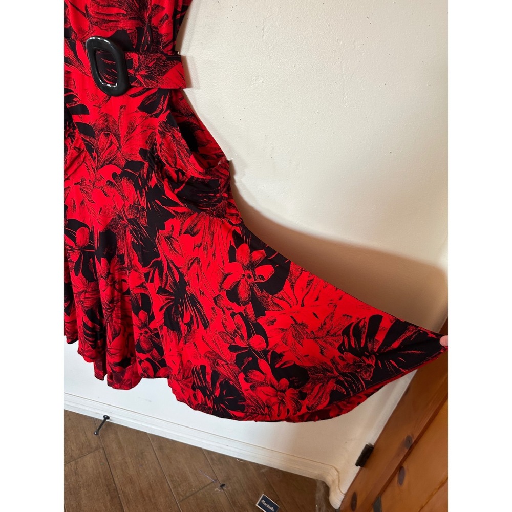 Joni Blair of California Vintage Red Black Floral Belted Midi Dress Size 9 - Picture 13 of 16
